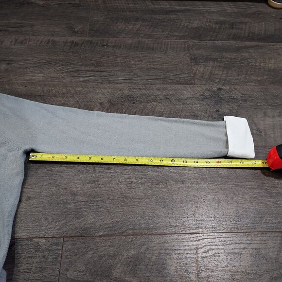 Jaclyn Smith Sweater Gray Button in Collar Cuffs Long Sleeve V Neck Casual - Picture 11 of 15